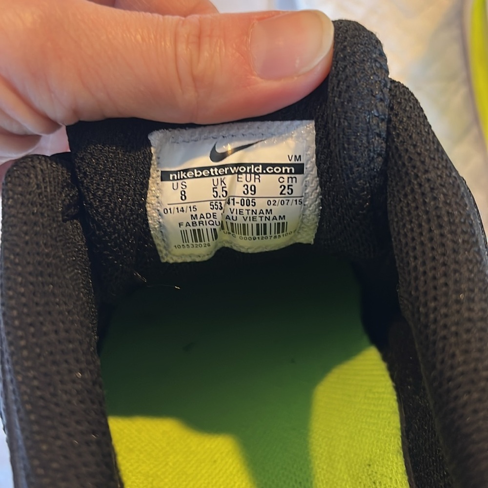 Nike Air Max Coliseum Racer Trainers Sneakers - Picture 9 of 12